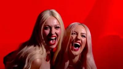 Как две капли воды: Леся Никитюк и Оля Полякова поразили нереальным сходством