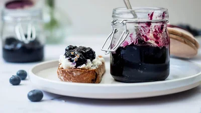 Ароматное варенье из голубики, которое ты захочешь готовить снова и снова