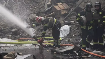 Що робити, якщо опинилися під завалами – поради ДСНС