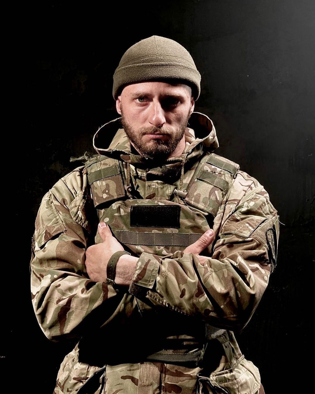 Как близнецы: Коля Серга впервые за долгое время показал младшего брата - фото 622732