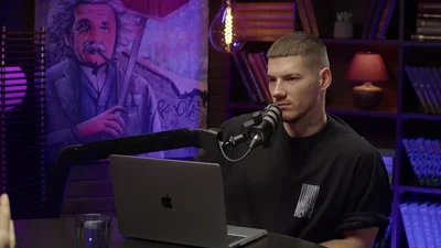 Олександр Волошин публічно вибачився після скандалу з закликом до перемир'я, але є нюанс