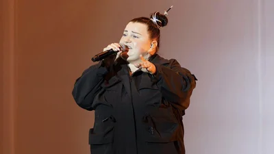 alyona alyona показала себя в самом большом весе и после похудения — сравниваем фото