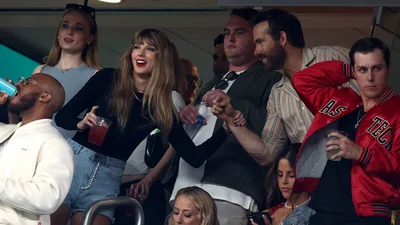 Раян Рейнольдс назвав свою улюблену пісню Тейлор Свіфт