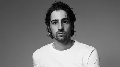 Малий розумник: Володимир Дантес похизувався своїм шкільним табелем