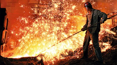 День металурга 2024 - привітання в картинках й прозі для працівників мужньої професії