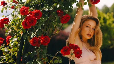 "Моя поддержка со мной", - певица Тина Кароль очаровала сеть видео с подросшим сыном