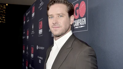 Арми Хаммер впервые прокомментировал свои отношения с бывшими после обвинений в сексуальных домогательствах