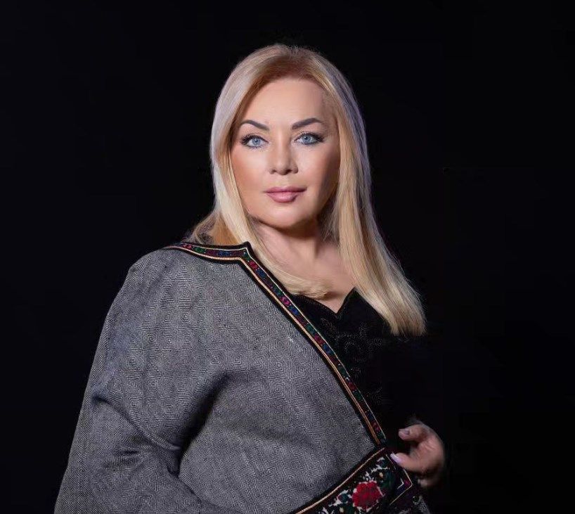 Оксана Білозір змирилась з 'другою категорією', але мові не зрадила - фото 626325