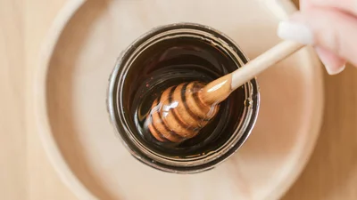 Святкуємо Медовий Спас: круті привітання у прозі та яскраві картинки до свята