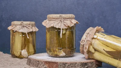 Как закрыть пикантные огурцы на зиму – рецепт на 1 литр