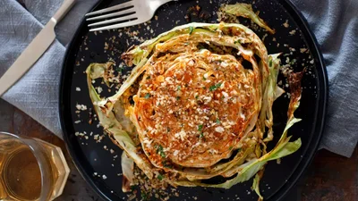 Стейки с капустой и фаршем – полезная идея для ужина от нутрициолога