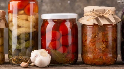 Мариновані помідори на зиму – рецепт на 1 літр