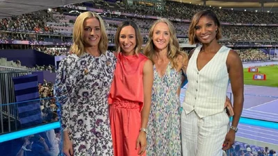 Отголоски Олимпиады: 4 спортивные легенды прошлись по Парижу в невероятных нарядах