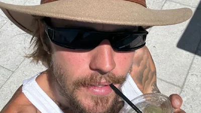 Джастін Бібер накричав на підлітків, які безцеремонно знімали його у готелі – відео