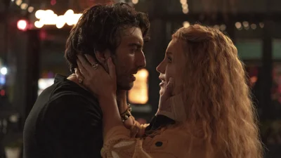 "Покинь, якщо кохаєш": хітову драму з Блейк Лайвлі заборонили через відверті сцени