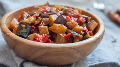 Найпростіший рецепт баклажанового соте у банках