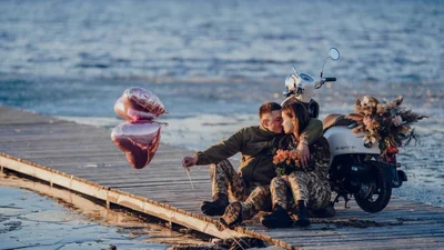 Кохання під кулями: сильні цитати про любов під час війни