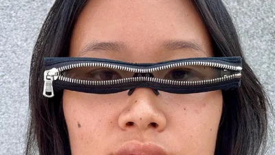 Нещадний креатив: американська дизайнерка створила окуляри на блискавці