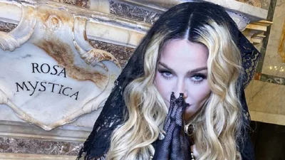 Роскошная мамочка: Мадонна опубликовала редкое фото со всеми детьми