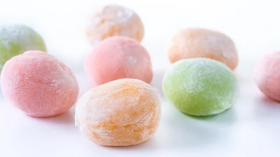 Простіше, ніж ти думаєш: легкий рецепт мочі з фруктово-вершковою начинкою