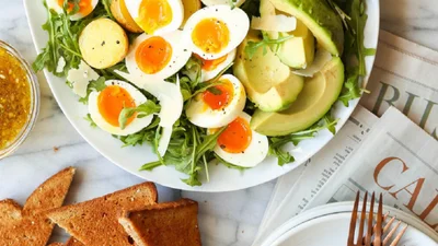 Салат на завтрак: переверни свое представление о завтраках с этим невероятным рецептом