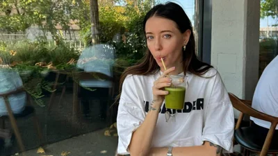 Божечки, как это вкусно: приготовь айс матча-манго - любимый напиток Нади Дорофеевой