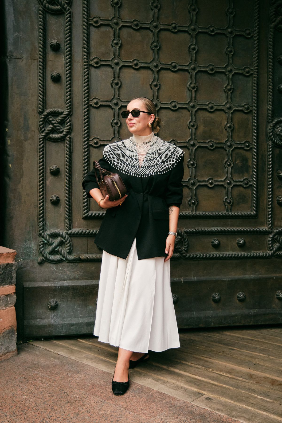 Яскраві та небанальні луки, якими красувались гості Ukrainian Fashion Week - 636221 Яскраві та небанальні луки, якими красувались гості Ukrainian Fashion Week - фото 636221