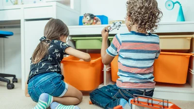 Зверни увагу на нюанси: як обрати іграшки для дитини з особливими потребами