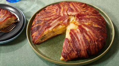 Секрет у подачі: такий картопляний пиріг ти точно приготуєш вперше