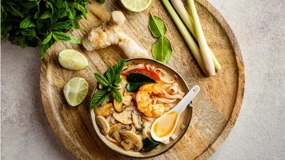 Готуємо вдома том-ям - популярну страву "золотої молоді"