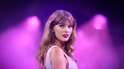 Тейлор Свифт оригинально поддержала Камалу Харрис: утерла нос Трампу