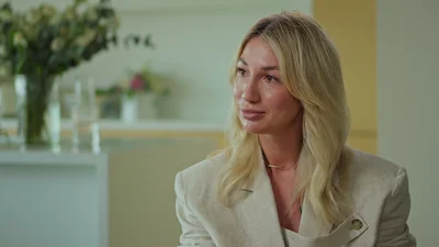 Таня Пренткович, которая сбежала из Украины вместе с бойфрендом, обвинила Елену Мандзюк в лицемерии