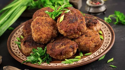 Томатные котлетки - самые сочные котлетки, которые ты только пробовала в жизни