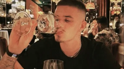 Ромео Бекхема заскочили з новою дівчиною на побаченні: це була відома інфлюенсерка