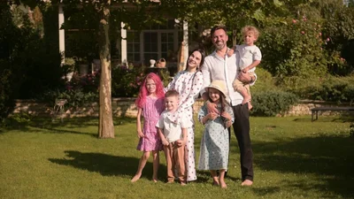 Родина Мірошниченків офіційно удочерила донечку Ангеліну