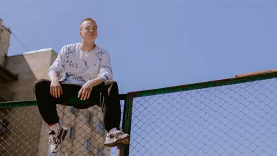 "Дебошир" та "хуліган": мовознавець запропонував соковиті українські аналоги