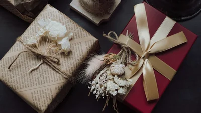 Классные идеи подарков для любимой учительницы по случаю профессионального праздника