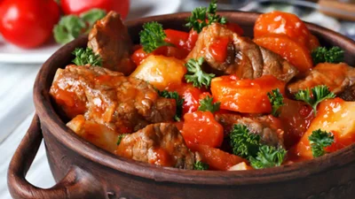 Грузинське чанахі на український лад - простий рецепт, який вдасться з першого разу