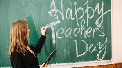 Душевные стихи об учителях, которые подчеркивают их профессионализм и любовь к детям