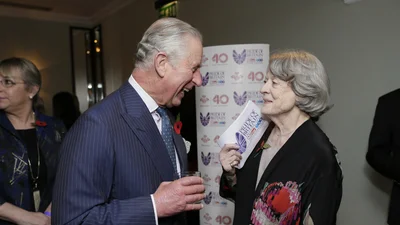 "Глубоко опечалены": король Чарльз трогательно почтил память Мэгги Смит