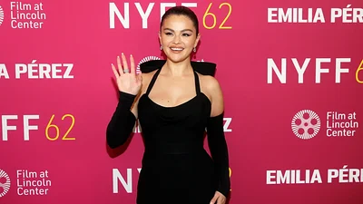 Эксклюзив: Селена Гомес об "Эмилии Перес", музыке, материнстве и жизни после 30 лет