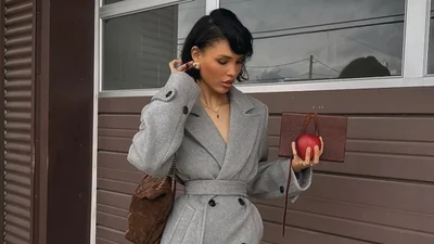 Одна из самых популярных блогеров мира записала видео в платье украинского бренда