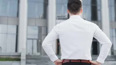 Именины Артема: душевные поздравления и оригинальные открытки