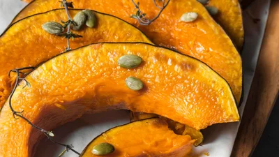 Запечений гарбуз зі свининою - хіт осіннього меню