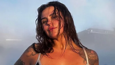 Звездные каникулы: Александра Зарицкая показала, как покоряла Исландию