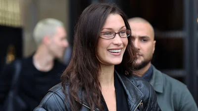 Зірковий перекус: Белла Хадід поділилася рецептом улюбленого сендвіча