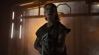 "Чужой: Ромул" и "Субстанция": зрелищные фильмы ужасов, где рулят женщины