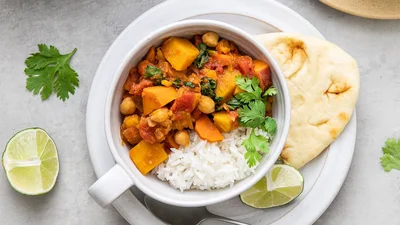 Рагу з гарбузом – вдається ситним і смачним навіть без м’яса