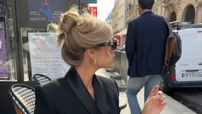 Коси, пучки та хвости: робимо 5-хвилинні зачіски на роботу