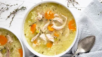 Куриный суп с рисом – первое блюдо, которое согреет в холода
